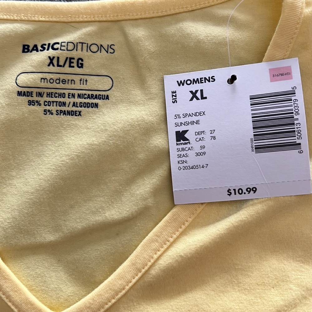 Basic Editions Short Sleeve Top - Picture 4 of 4